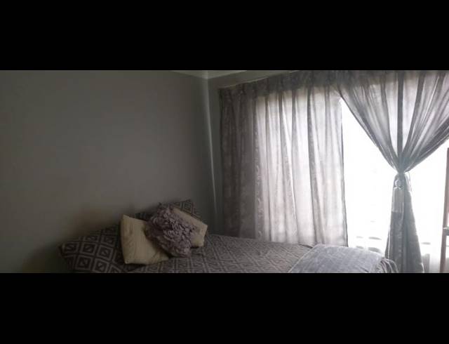 4 BEDROOM HOUSE FOR SALE IN THE ORCHARDS